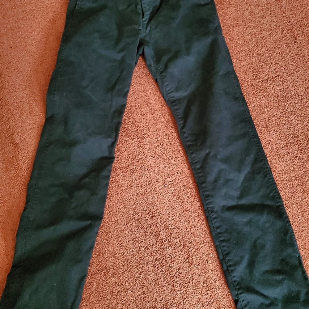 Boys black khaki pants. Like new, size 14, GAP.